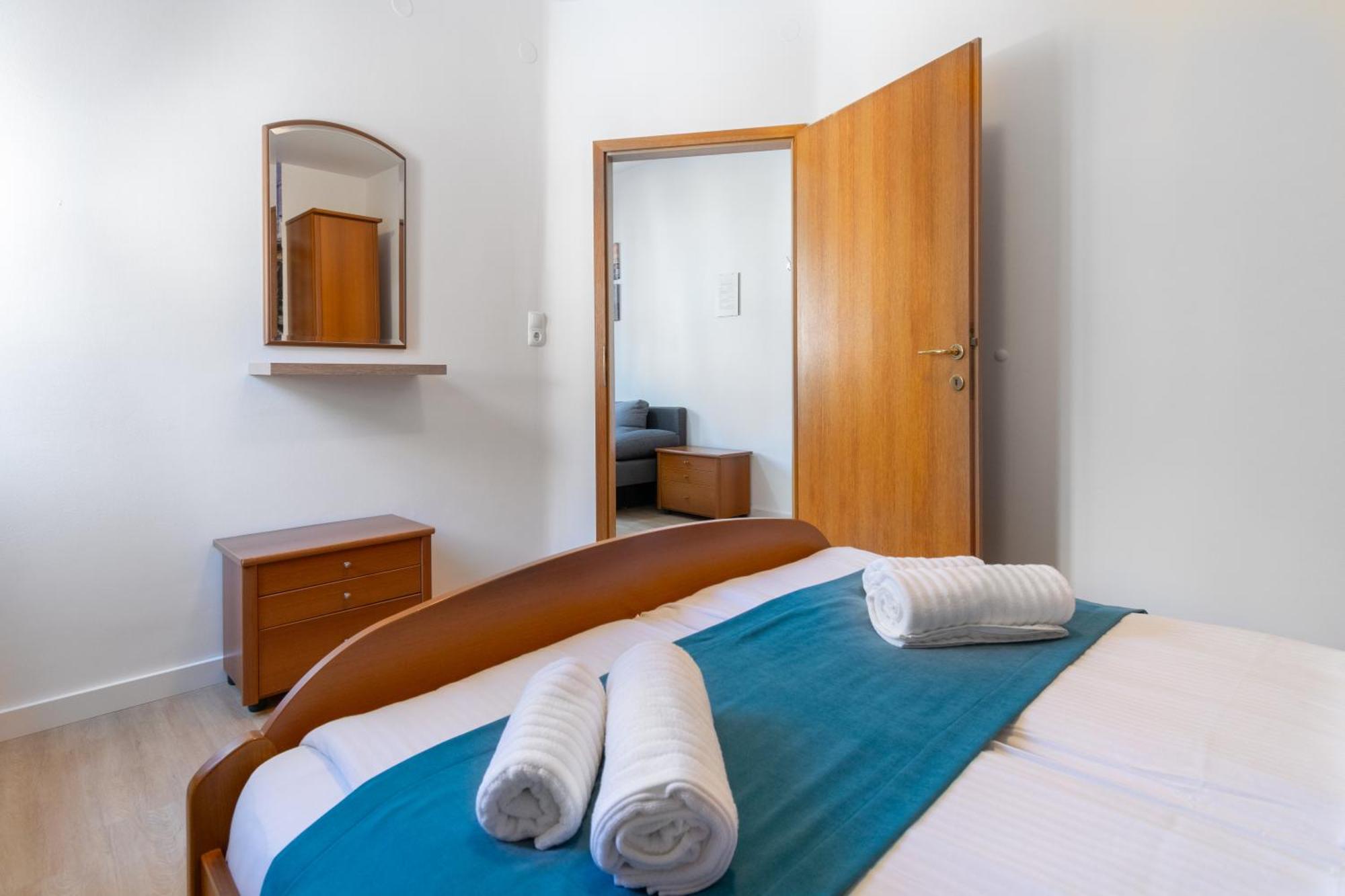 Bed & Breakfast Palac -Free Parking- Baška Voda Exteriér fotografie