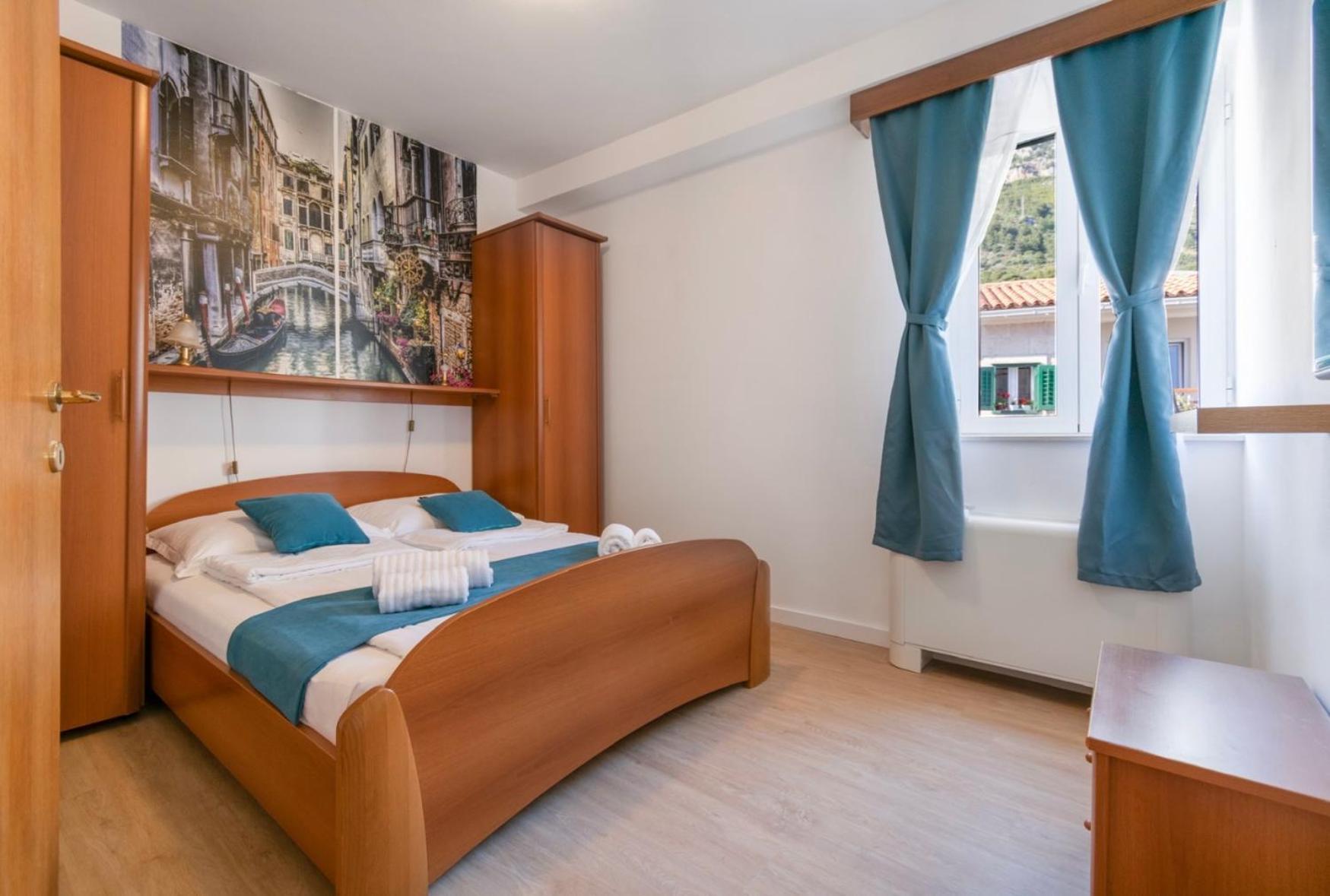Bed & Breakfast Palac -Free Parking- Baška Voda Exteriér fotografie